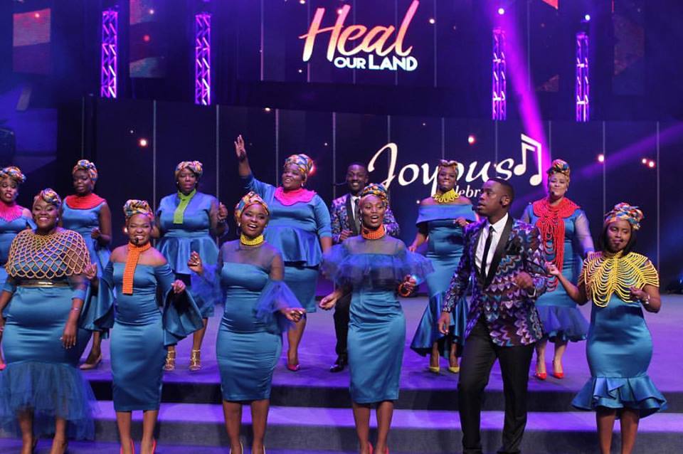 Joyous Celebration – Wachithigazi Lyrics